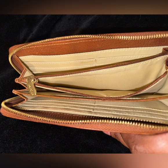 Valentina Tan Leather Wallet with Gold Zipper - Picture 7 of 13